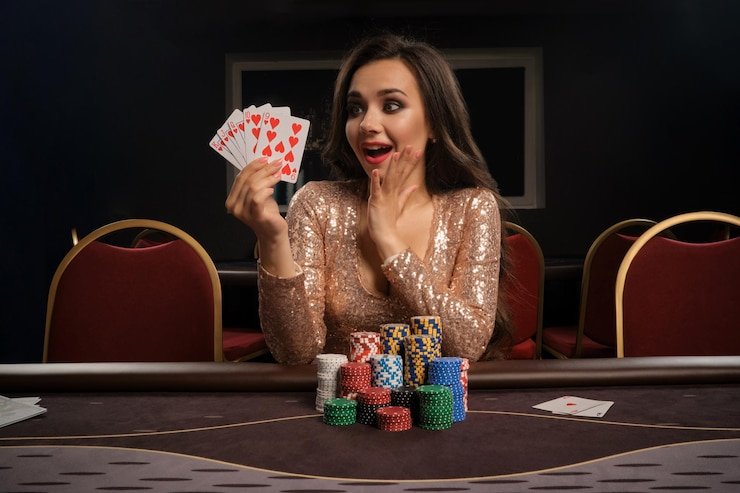 Antarmuka permainan slot dan meja dealer langsung gbo338